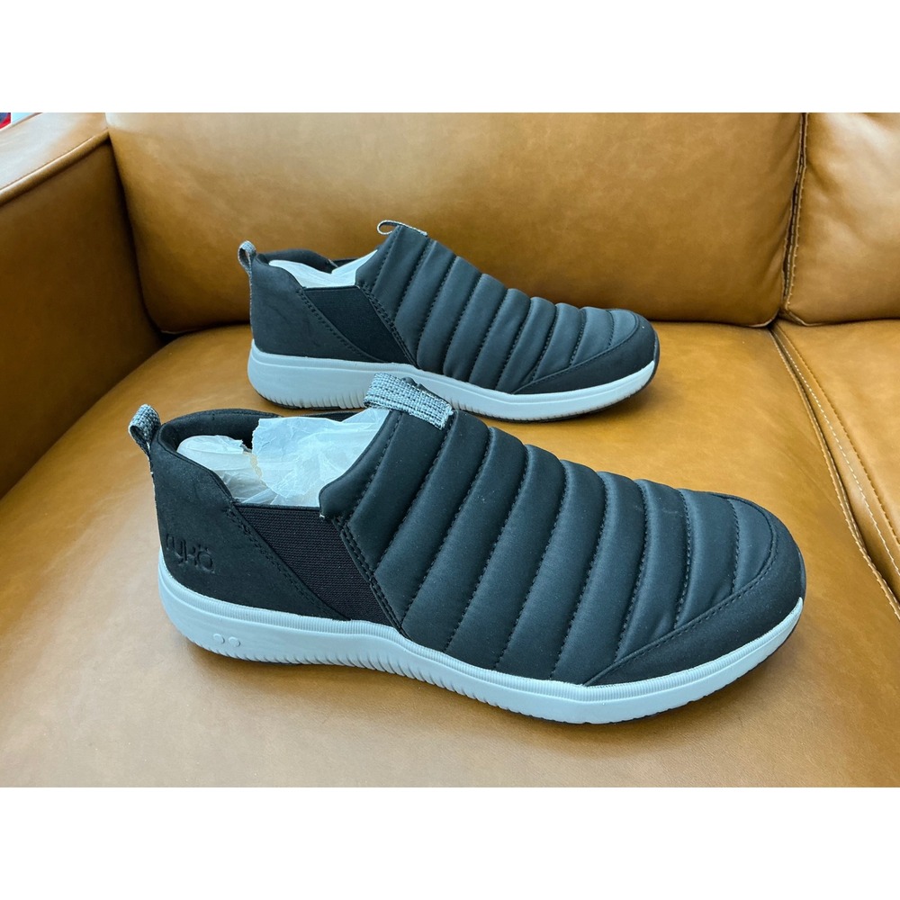 Ryka Pursuit Slip On Sneaker Womens 9.5W Black Quilted Padded Walking